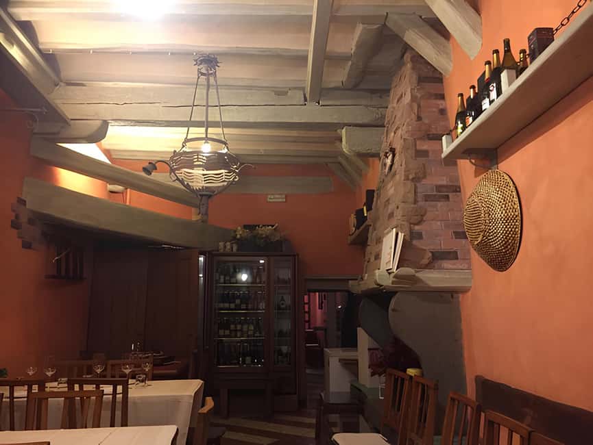 Venetian dinner experience: a journey through traditions - Authentic Venetian Flavors in Veneto