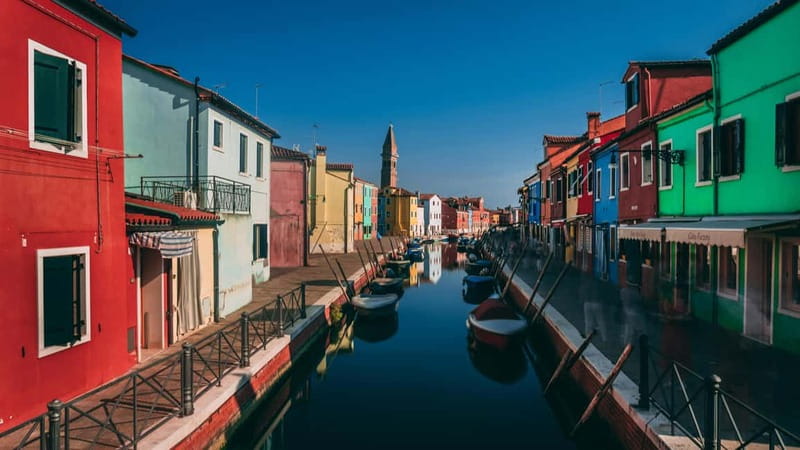Venice: Boat Tour, Murano, Burano & Mysterious Secret Island - Setting Sail on a Venetian Lagoon Cruise