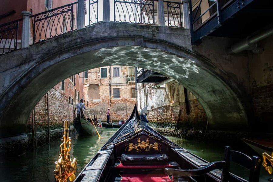 Venice: Gondola Ride under the Bridge of Sighs with Audio Guide App - Starting Point and Meeting Instructions in Venice
