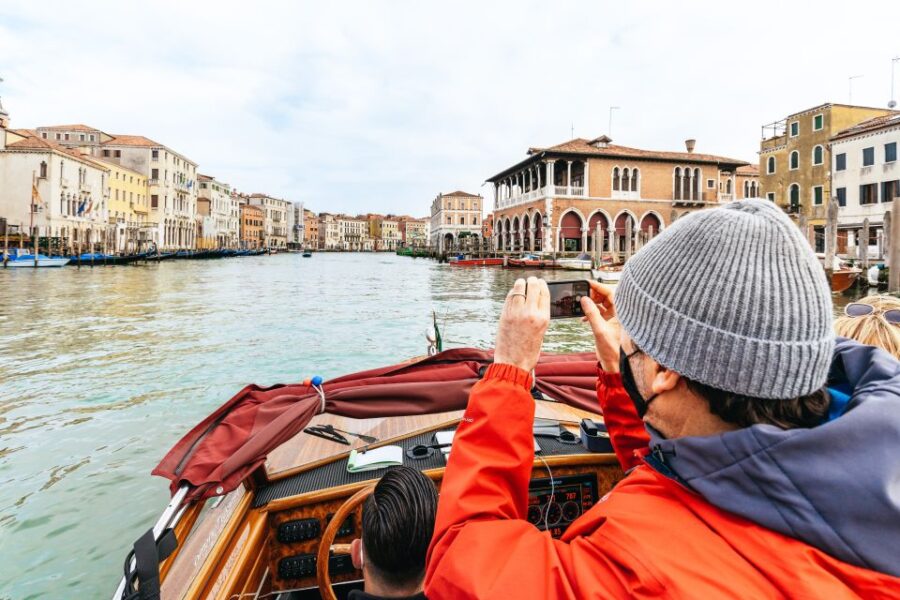 Venice: Grand Canal Boat Tour - Exploring Venice’s Most Famous Bridges and Palaces