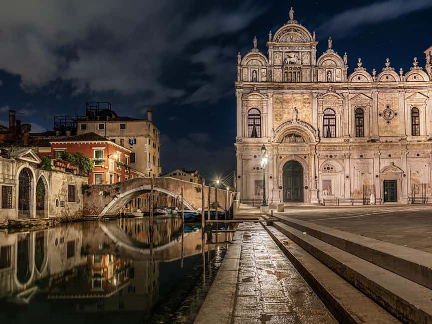 Venice: Guided Ghostly Tales Tour of Haunted City Spots - Starting in Venice’s Historic Castello District