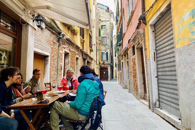 Venice Jewish Ghetto & Cannaregio District Food Wine & Sightseeing Guided tour - Exploring the Historic Jewish Ghetto
