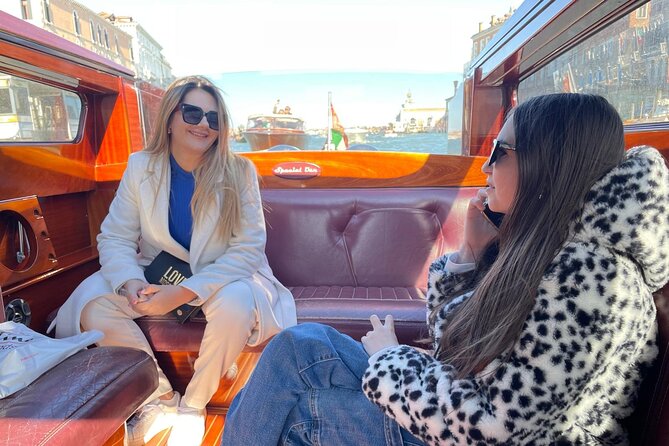 Venice: Marco Polo Airport Private Transfer to Hotel by Car& Boat - Transitioning from the Mercedes to Venices Waterways