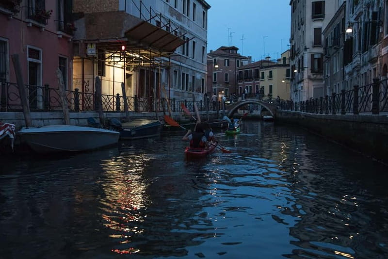 Venice: Night + Sunset Kayak Tour Kayak in the Canals - The Experience of Kayaking Through Venice’s Canals at Night