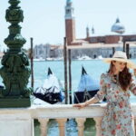 Venice: Photoshoot at The Grand Canal & Rialto Bridge - Meeting Point and Duration Flexibility