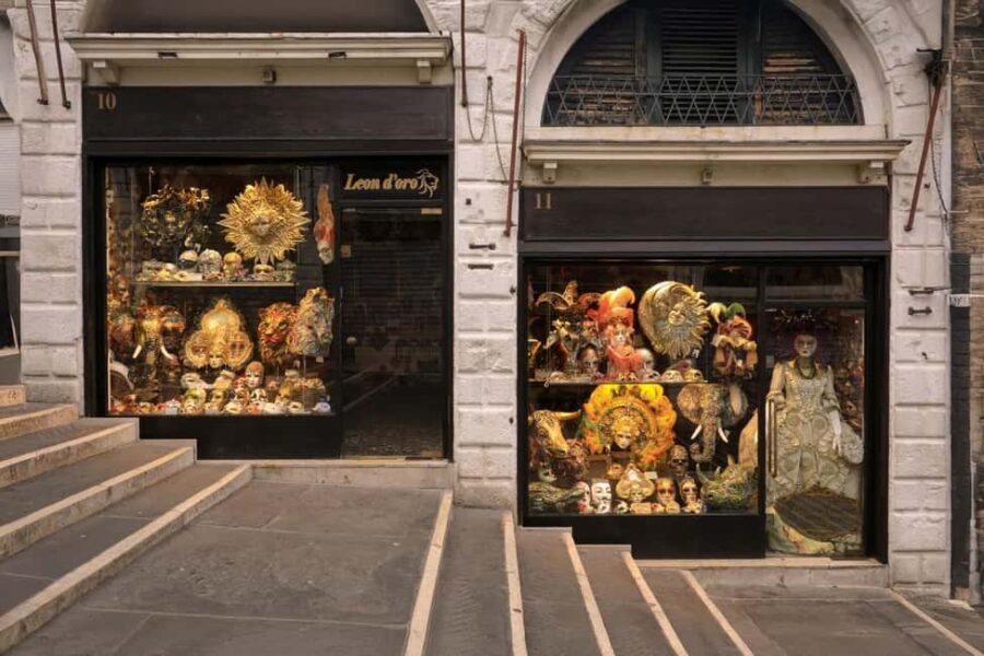 Venice: St. Mark's, Doge's Palace, Rialto, and Gondola Tour - Starting at Piazza San Marco and Exploring the Heart of Venice