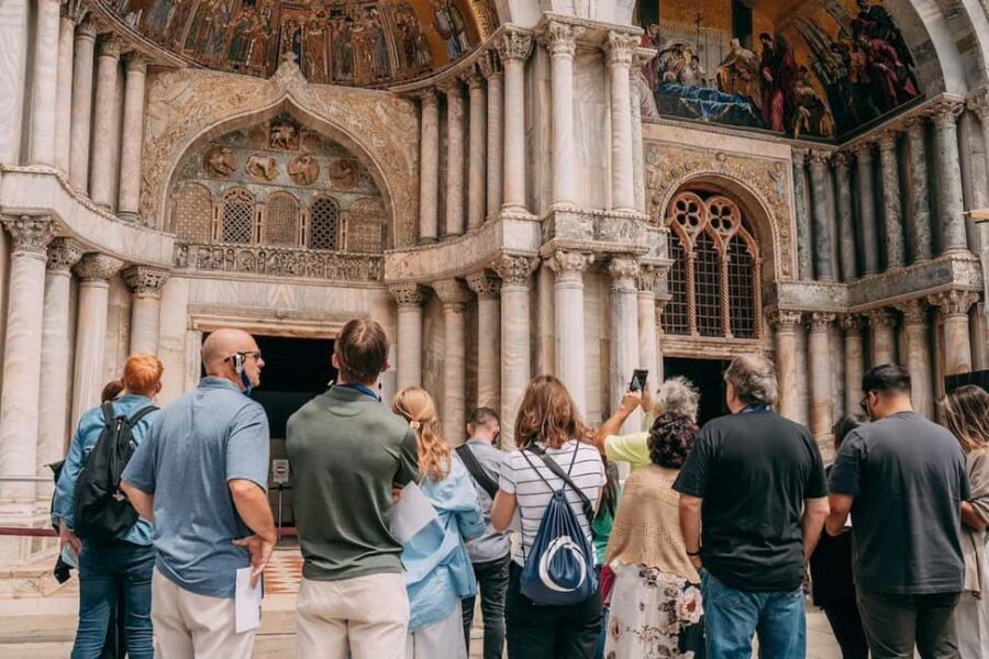 Venice: St Mark's Square & Basilica Priority Entrance & Tour - Marvel at Over 8,000 Square Meters of Mosaics