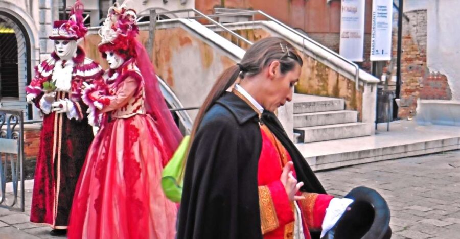 Venice:Theatrical Walking Carnival Show & Casanova's Secrets - Starting Point Near Piazza San Marco and the Assistance Point