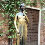 Verona: Juliets House Fast-Track Entry Ticket & Audio Guide - Self-Guided Tour with an Audio Guide