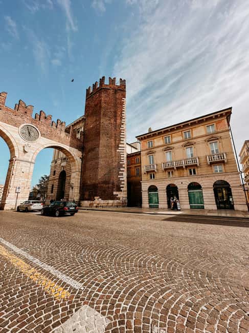Verona Small-Group Walking Tour: Top Sights & Hidden Gems - Piazza Bra and the Arena: Verona’s Iconic Landmark
