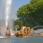 Versailles Domain Half or Full Day Private Guided Tour from Paris - Hassle-Free Transportation in a Deluxe Vehicle