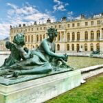 Versailles-Giverny Day Tour with Lunch at Moulin de Fourges - Convenient Meeting Point in the Heart of Paris