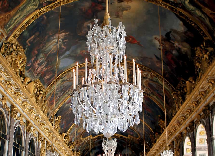 Versailles: Palace Tour With Private Transfers & Audio Guide - Luxury Private Transfers from Paris to Versailles