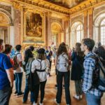 Versailles: Skip-the-Line Tour of Palace and Gardens Access - How the Tour Combines Guided Visits with Free Exploration