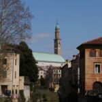 Vicenza City Sightseeing Walking Tour of Must-See Sites With a Local Guide - The Social Heart: Piazza dei Signori