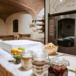 Vienna: Gerstner KuK Hofzuckerbäcker Baking Show & Tasting - Discover the Historic Setting of Schönbrunn Palace Bakery