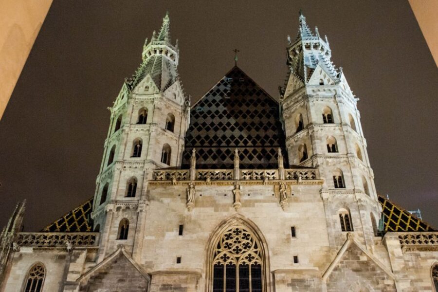 Vienna: Ghosts and Legends Guided Nighttime Walking Tour - Starting Points and Meeting Arrangements