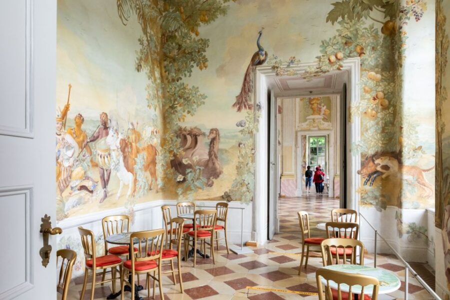 Vienna: Wachau, Melk Abbey, and Danube Valleys Tour - Convenient Meeting Points and Easy Logistics