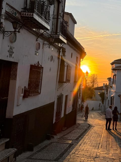 Viewpoints in the Albaicín - Discovering Granada’s Albaicín from New Angles
