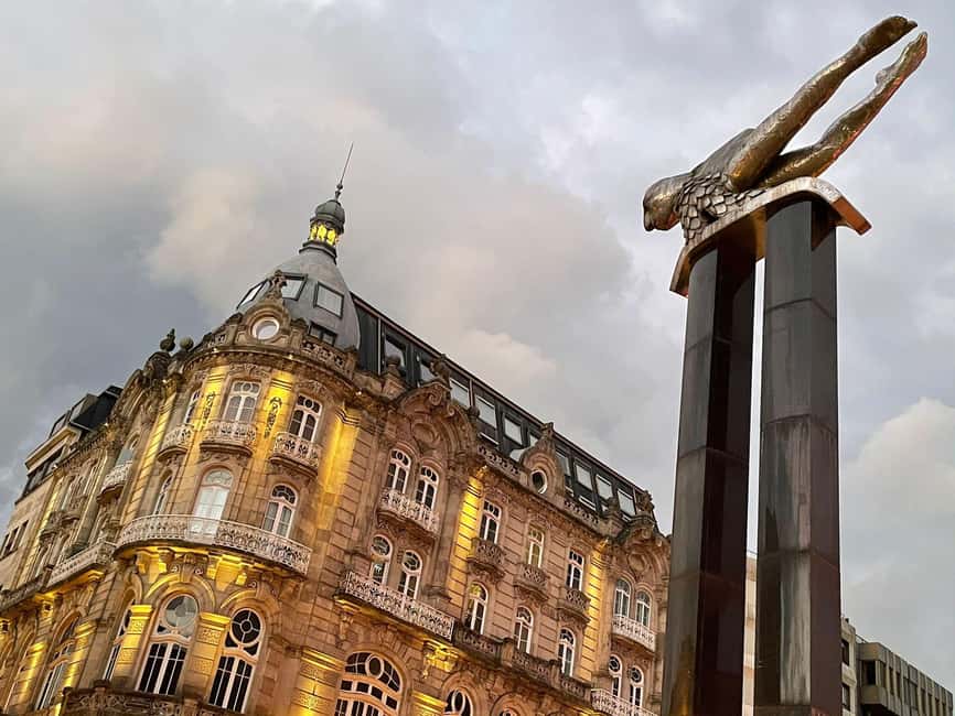 Vigo: Walking Tour with local History & Culture - From "O Sireno" to the Rande Treasure