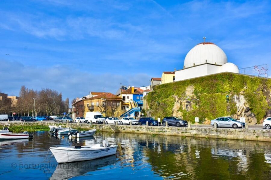 Vila do Conde: City of Discoveries - Exploring the Santa Clara Aqueduct and Its Views