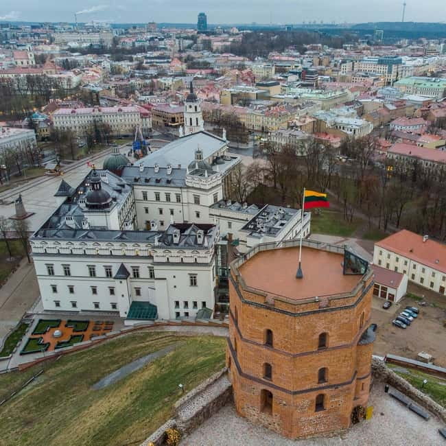Vilnius: Private Half-Day City Tour by Minivan - Vilnius: A City of Contrasts on a 3-Hour Tour