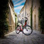 Vineyard of the Alpilles by bike - From Saint-Rémy-de-Provence to Olive Groves and Villages