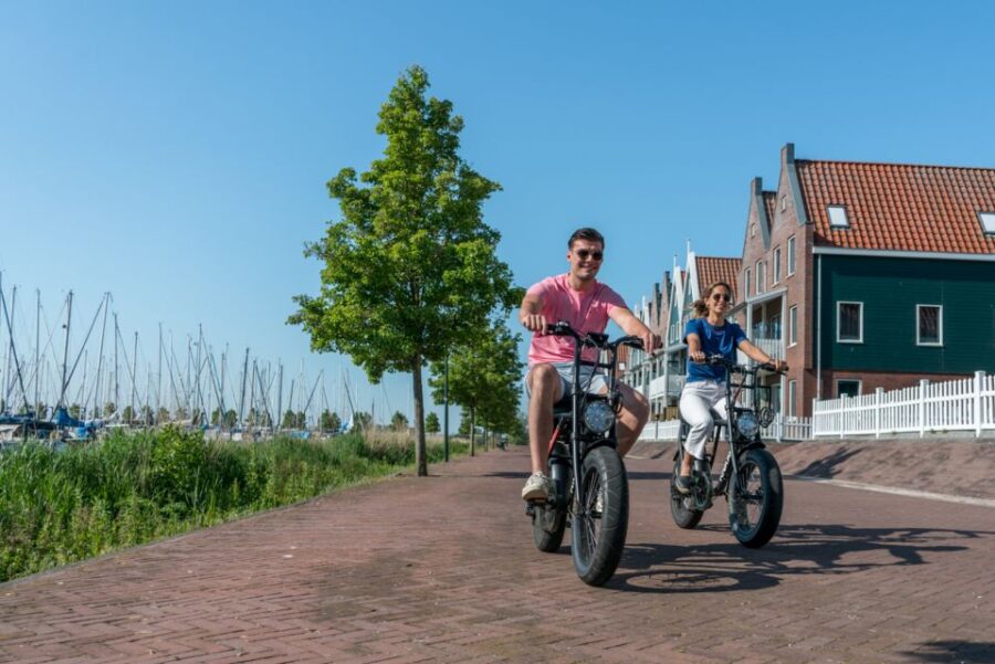 Volendam: E-Fatbike Rental - Exploring Dutch Countryside on an E-Fatbike