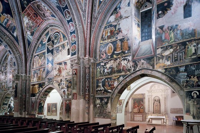 Walking tour Galatina, outstanding, mind-blowing Giottesque frescoes in Puglia - Walking Through Galatina’s Historic Center