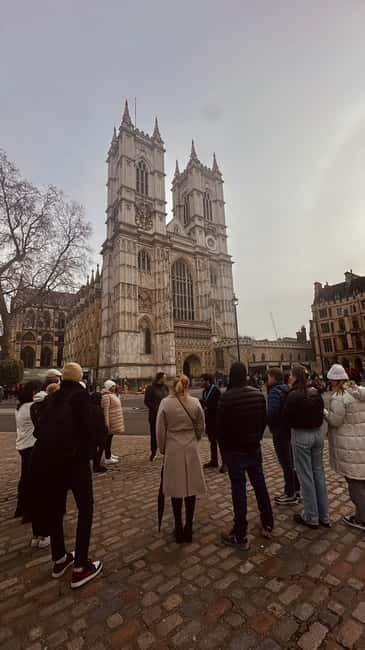 Walking tour: London icons - Encountering Westminster and Key Landmarks