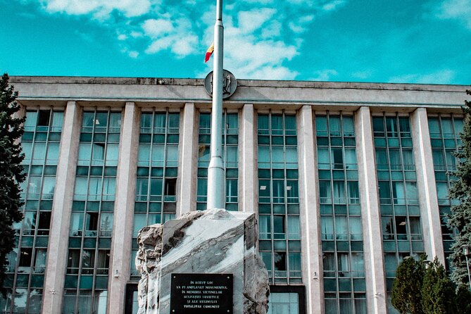 Walking Tour of Chisinau with Local Guide - Viewing the Parliament Building from Outside