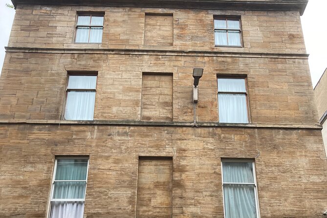 Walking Tour of Glasgow - The Tour Starts in Glasgow’s City Center at a Convenient Meeting Point