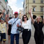 Walking Tour of Warsaw: Old Town Tour - 2-Hours of Magic! - Discovering Warsaw’s Iconic Landmarks