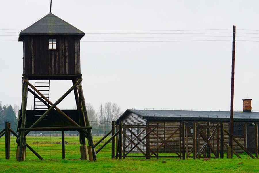 Warsaw: Majdanek Concentration Camp & Lublin Guided Day Tour - The Unique Location of Majdanek in the City of Lublin