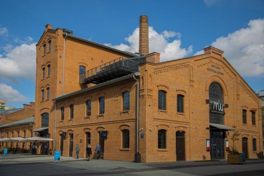 Warsaw: Polish Vodka Museum Tour with Tasting - What Makes the Tour in Warsaw Unique