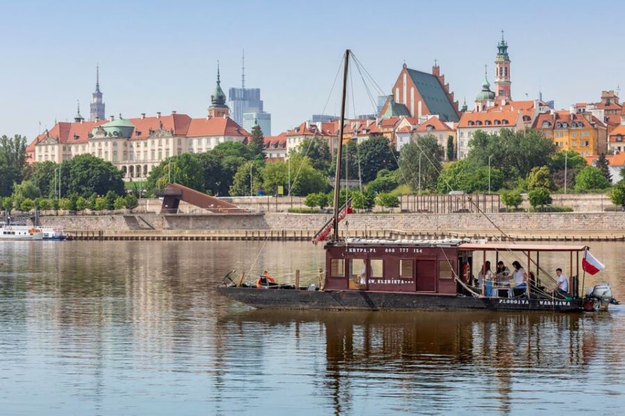 Warsaw: Traditional Galar Cruise on The Vistula River - The Traditional Galar Boat: Design and Capacity