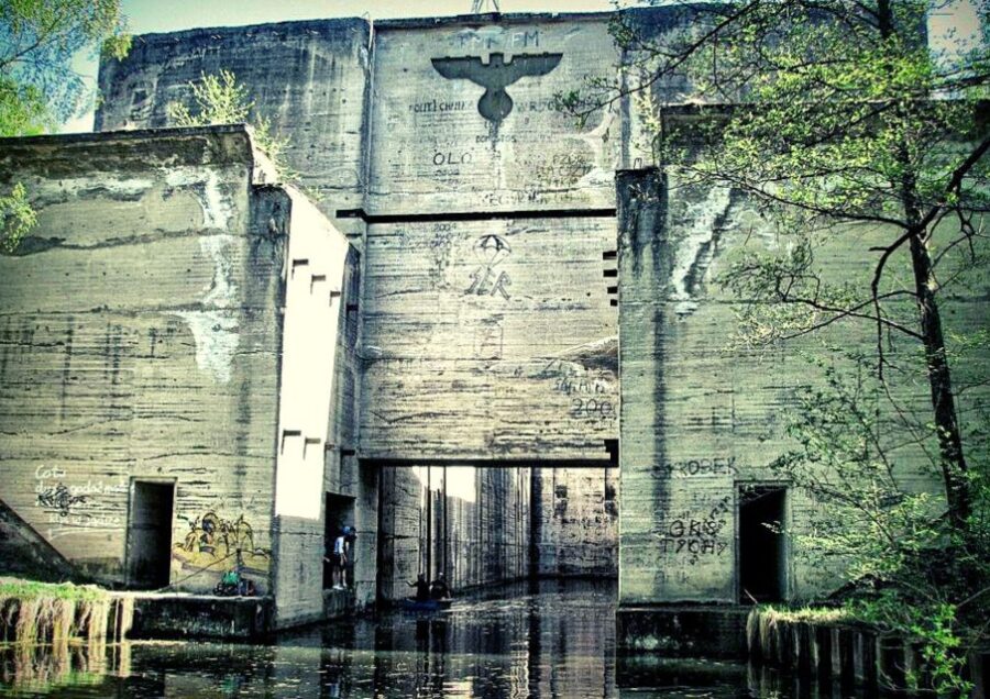 Warsaw: Wolf's Lair & Swieta Lipka Small-Group Tour + Lunch - The Significance of the Wolfs Lair in WWII History