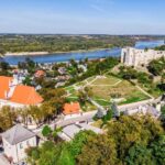 Warsaw:1-Day Trip to Kazimierz Dolny Private Guided Tour - Exploring Kazimierz Dolny’s Market Square and Tenements