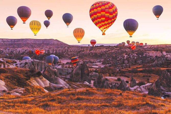 Watching Balloons on Cappadocia Sky(People Have Fear of Heights) - The Best Views of Cappadocia’s Fairy Chimneys and Valleys