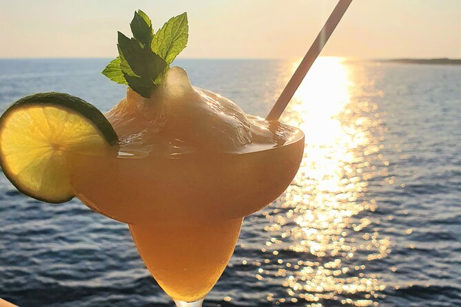 Wave Dancer Sunset BBQ Cruise - Scenic East Coast to Atlantida Bay