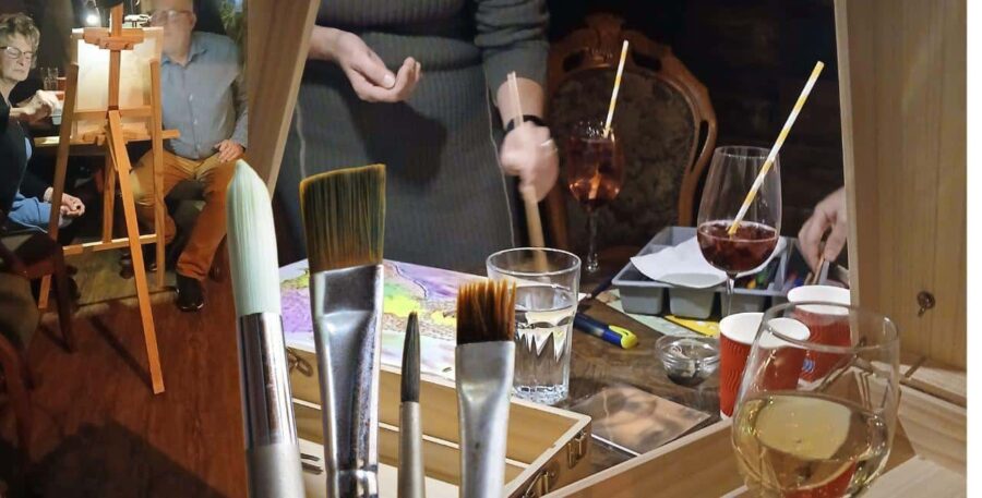 Weimar: Painting with a meal  paint pictures, relax, enjoy dinner - The Location: Restaurant Am Horn in Weimar