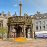 Welcome to Aberdeen: Private 2-hour Highlights Walking Tour - Visiting Marischal College: Scotland’s Second Largest Granite Building