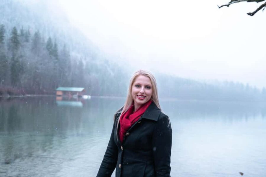 Wertach: Portrait Photoshoot Experience - Indoor and Outdoor Shooting Options Available