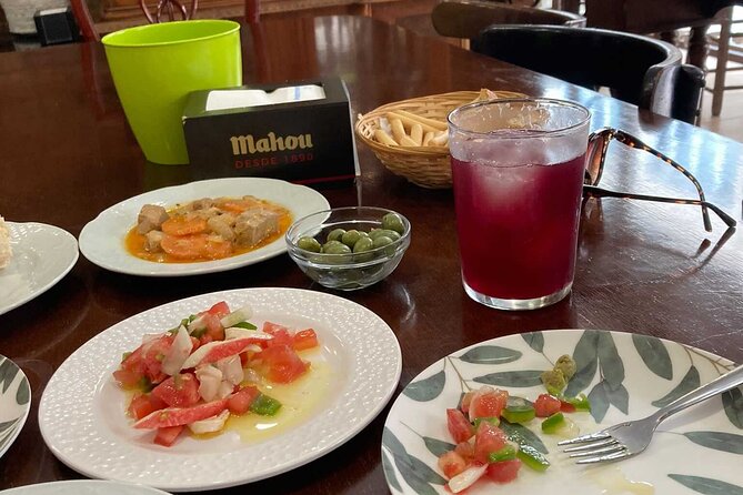 Wine and Tapas walking Tour in Malaga - Tasting Malagueno Tapas and Wine