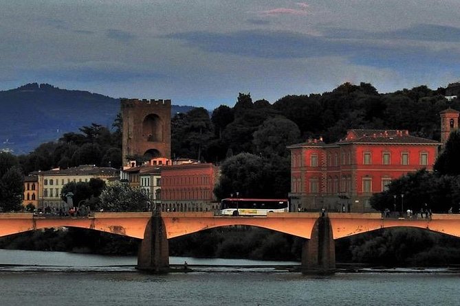 Wine on water in Florence: a private boat tour with aperitif - Palazzo Corsini: A Baroque Residence with Art and History