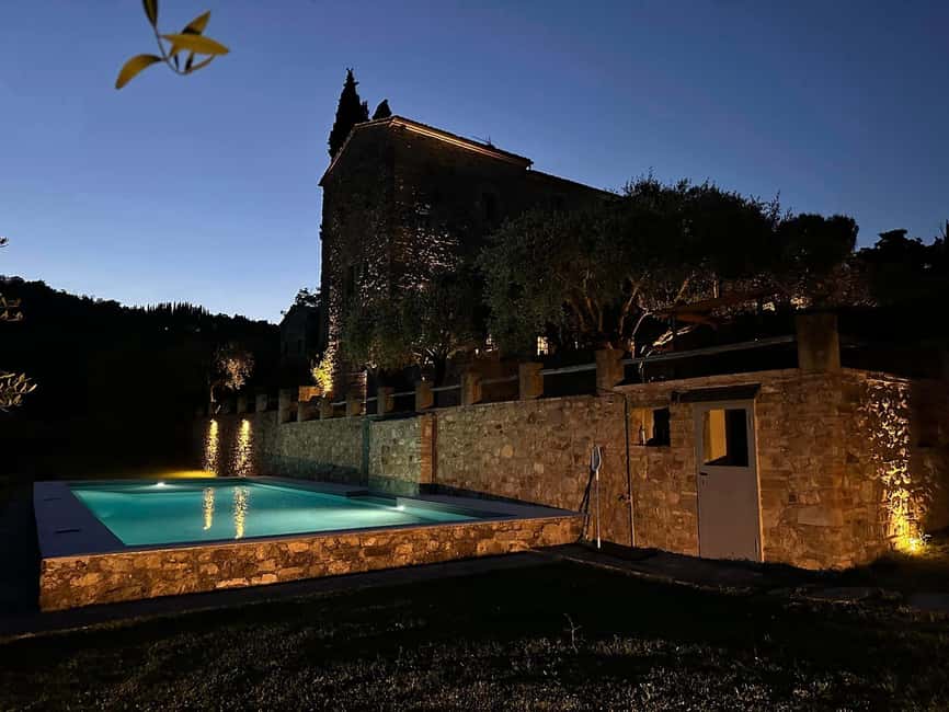 Wine tasting and visit to Cardaneto Castle - The Historic Cardaneto Castle: A Defensive Bastion from the 8th Century