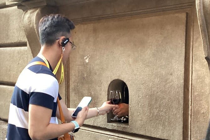 Wine Windows Walk with Wine Tasting and Appetizers - A Closer Look at the Renaissance Palace and Its Wine Cellar