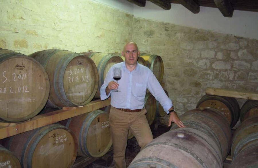 Winery Tour and Wine & Local Food Tasting near Ragusa - Exploring the Vineyard and Cultivation Techniques