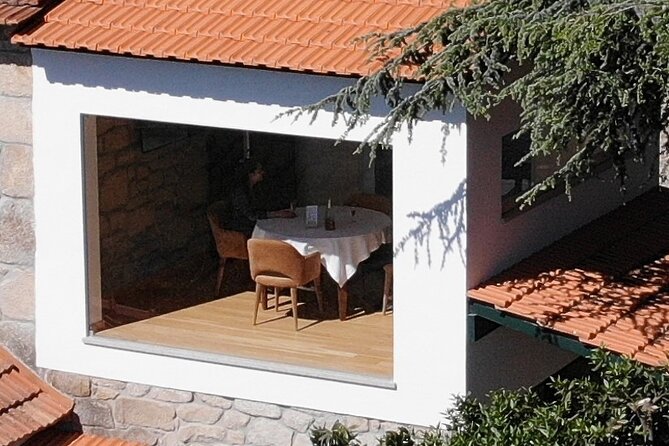 Winery Tour and Wine Tasting Quinta da Portela de Baixo in Lamego - Scenic Vineyard Views and Historic Architecture