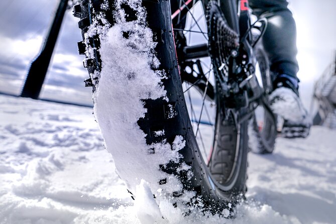 Winter Fatbiking in Ivalo (2 hours) - Meeting at Eräsoppi in Ivalo: Start of the Adventure